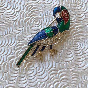 ⬇️Vintage parrot brooch/pin *Rare Find!!